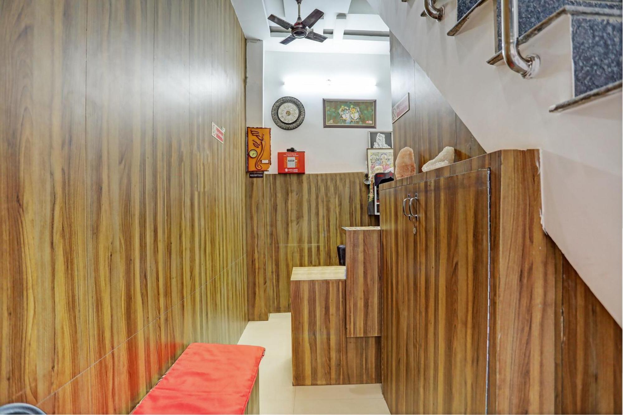 Oyo Hotel The Red Hut Chandigarh Bagian luar foto