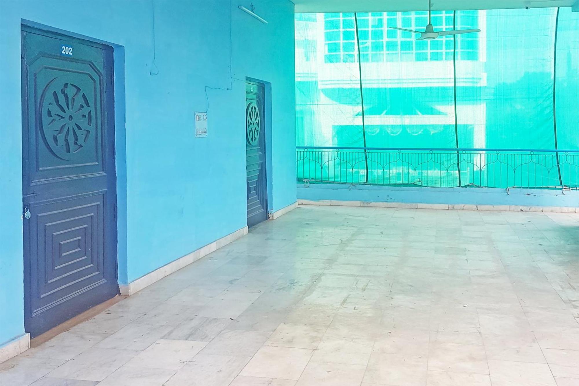 Oyo Hotel The Red Hut Chandigarh Bagian luar foto
