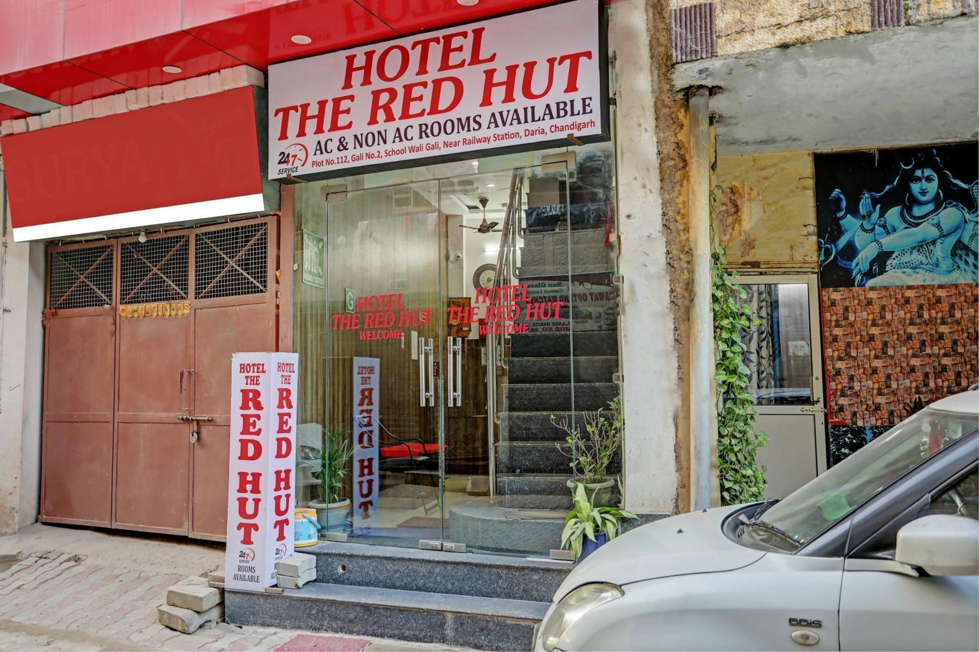 Oyo Hotel The Red Hut Chandigarh Bagian luar foto