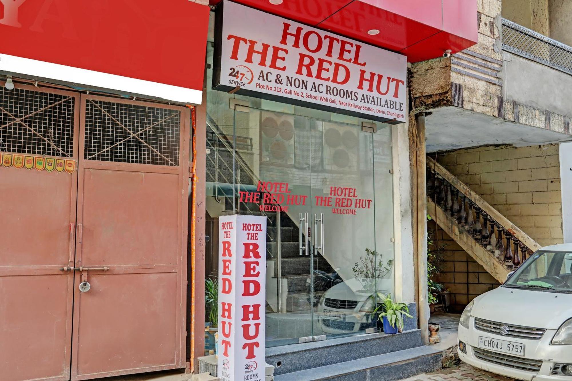 Oyo Hotel The Red Hut Chandigarh Bagian luar foto